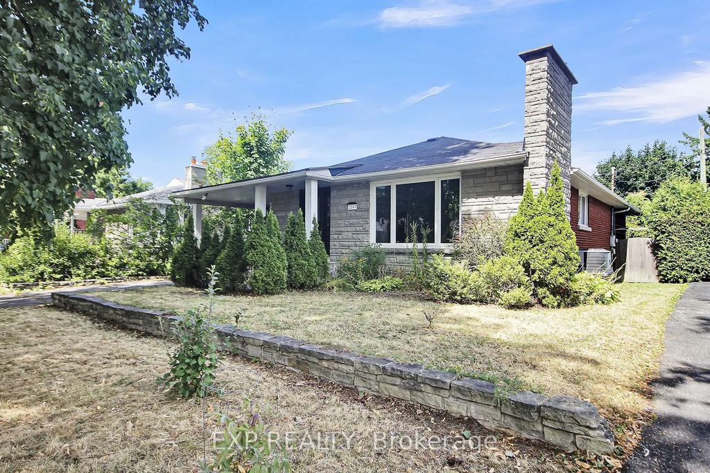 2247 Miramichi Street, Parkway Park - Queensway Terrace S and Area