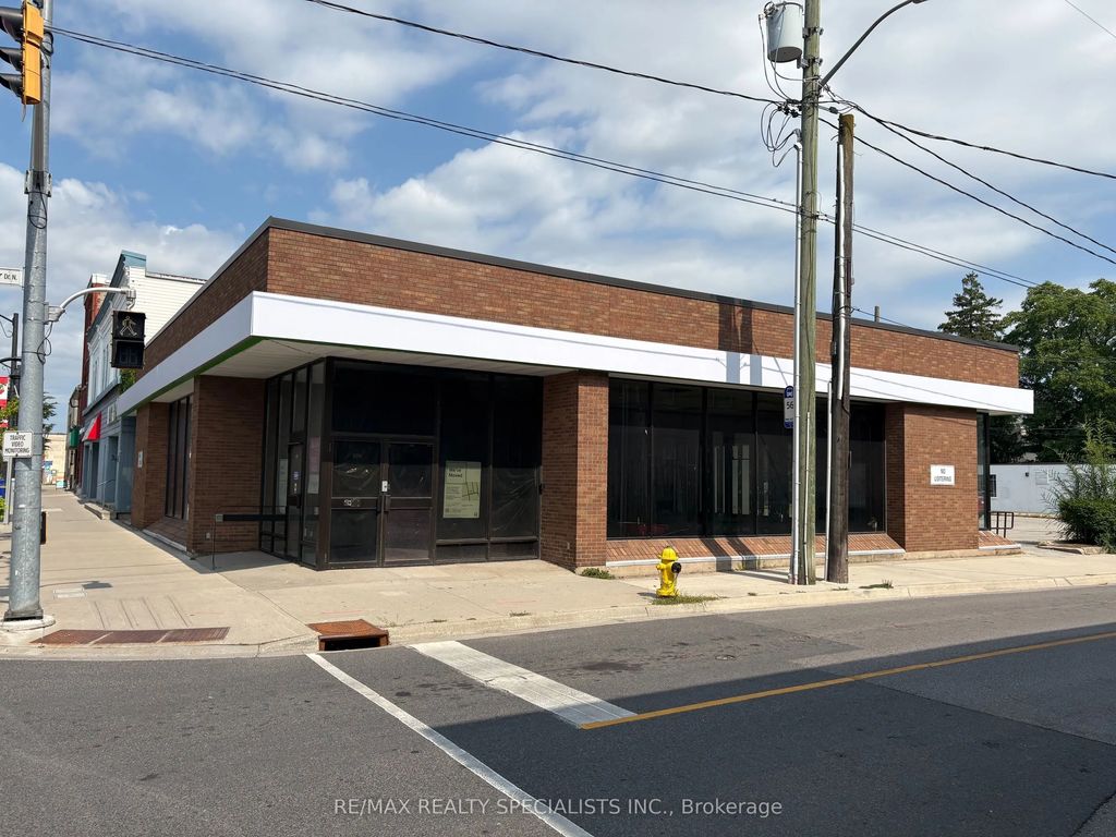 699 King Street E Bsmt, Cambridge