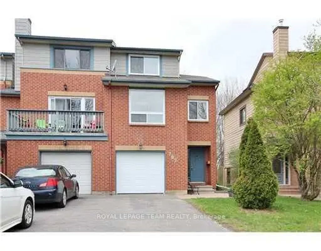 287 Knudson Drive, Kanata