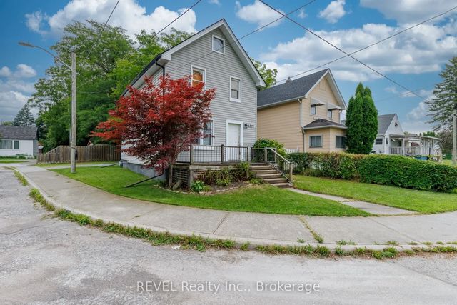 4317 Buttrey Street, Niagara Falls