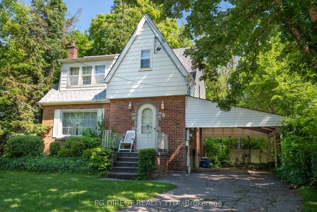 8 Sanders Boulevard, Hamilton