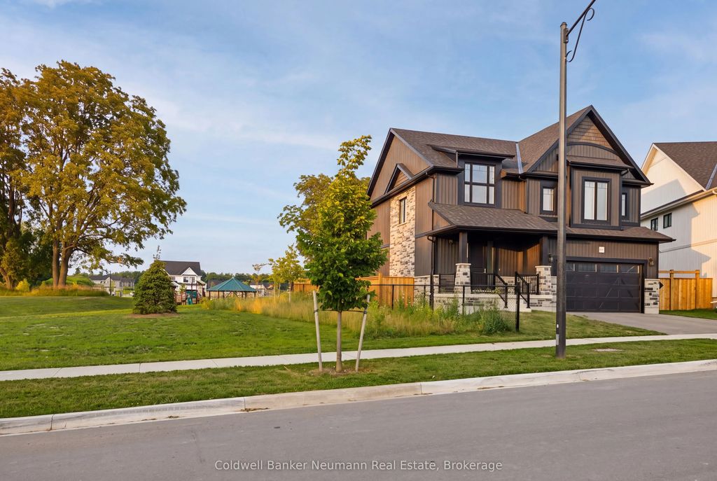 108 Haylock Avenue, Centre Wellington