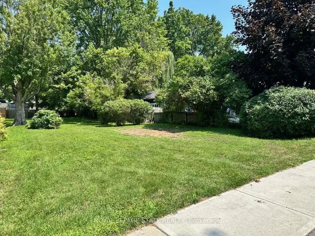 Vl North Cayuga Street W, Haldimand