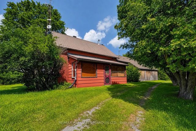 17921 Mcphail Road, South Stormont