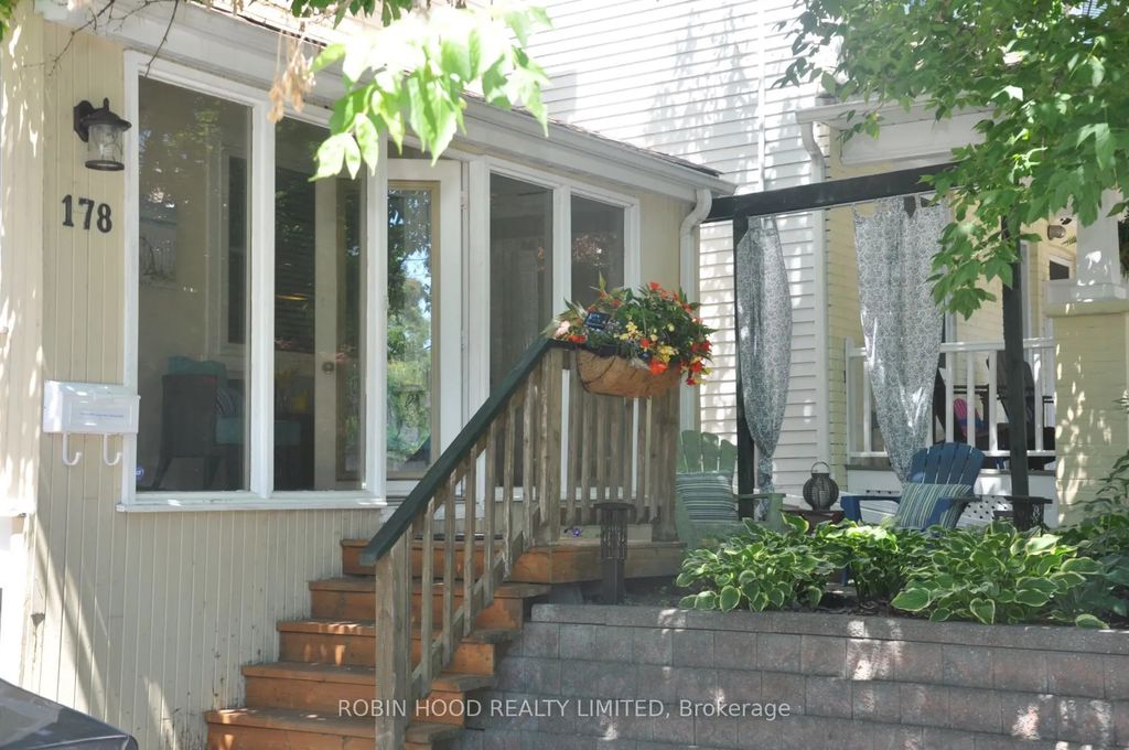 178 Bellefair Avenue Main House, Toronto C01