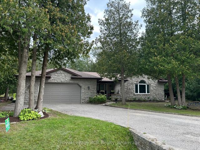 55 Shamrock Boulevard, South Bruce Peninsula