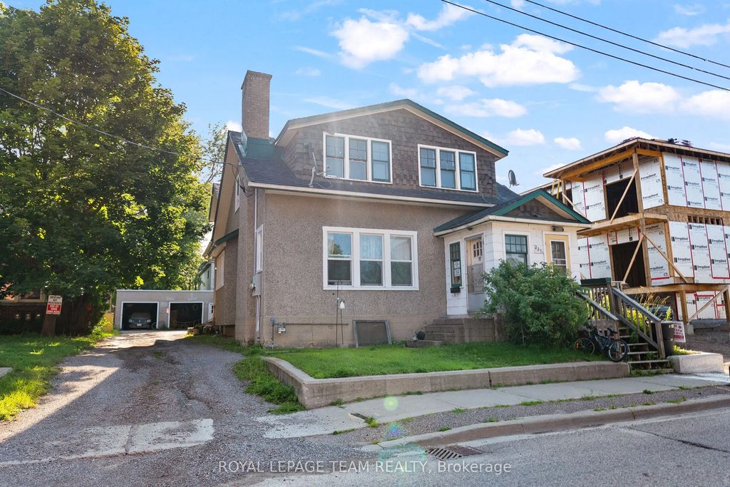 229 Cecelia Street, Pembroke