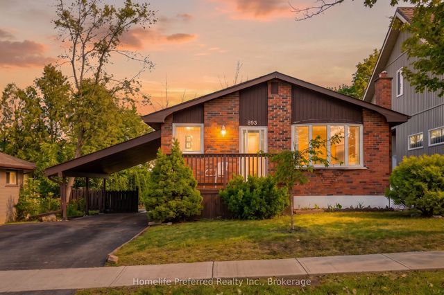 893 Cumberland Avenue, Peterborough