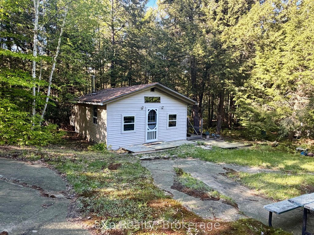 1080 Milne Road, Bracebridge