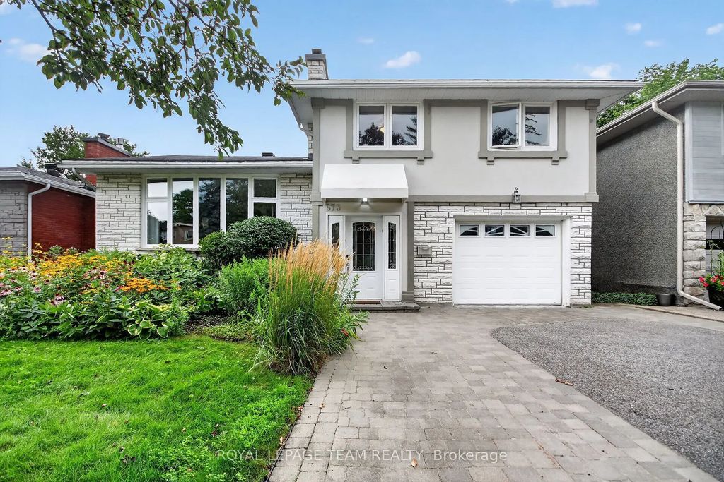 673 Golden Avenue, Carlingwood - Westboro and Area