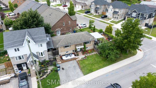 23 Moffatt Street, St. Catharines