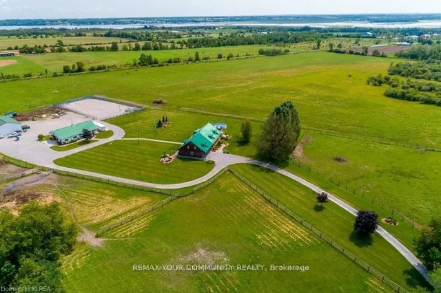 11 Mud Road, Kawartha Lakes