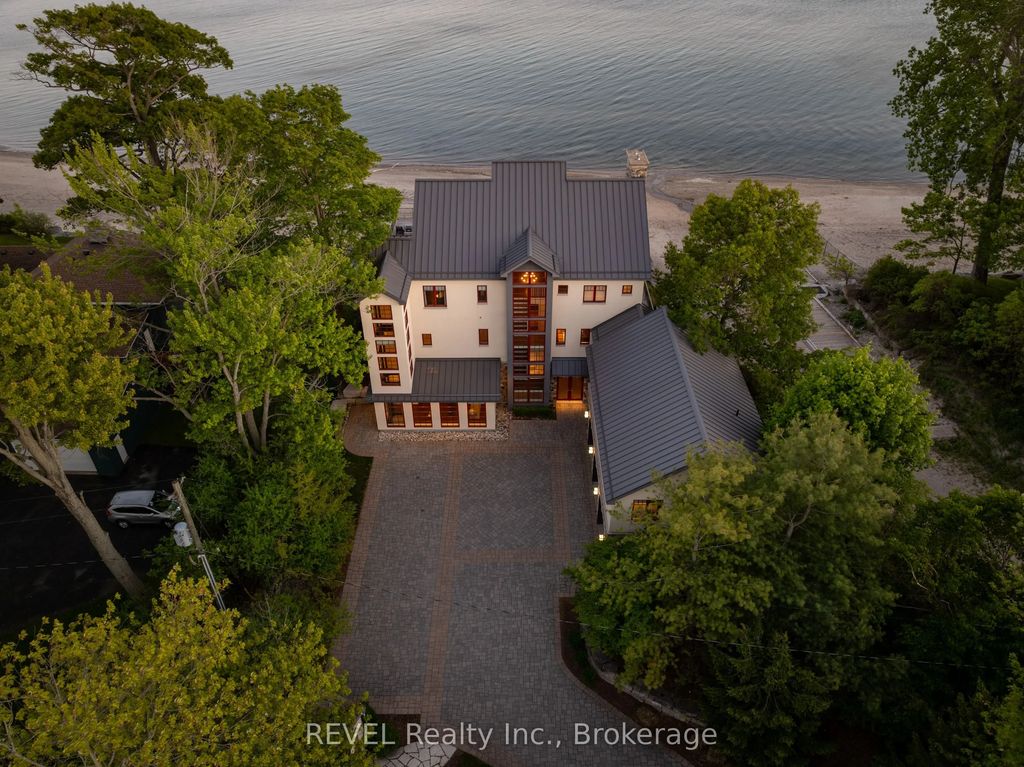 3067 Thunder Bay Road, Fort Erie