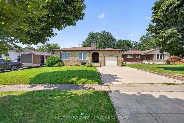 6245 Pitton Road, Niagara Falls