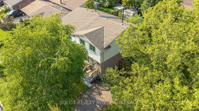 47 Brackencrest Road, St. Catharines