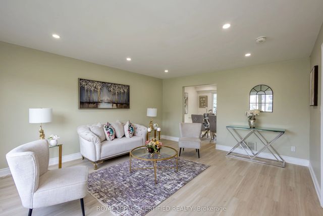 111 Limeridge Road W, Hamilton