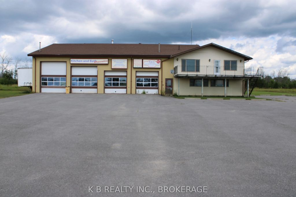 8235 Highway 2 N/a, Greater Napanee