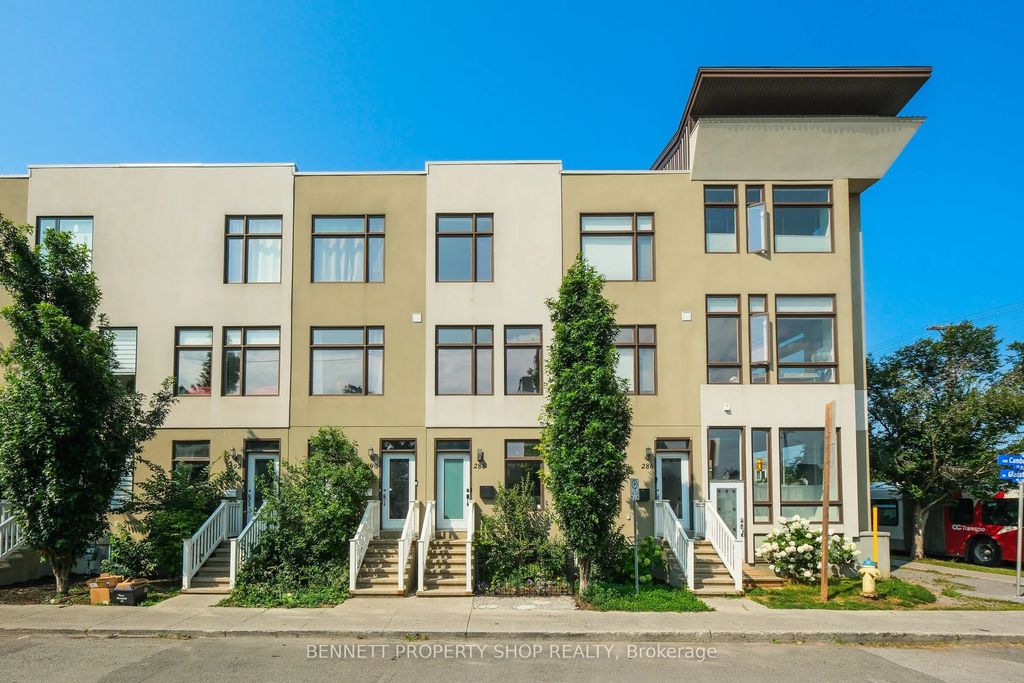 288 Cambridge Street N, West Centre Town