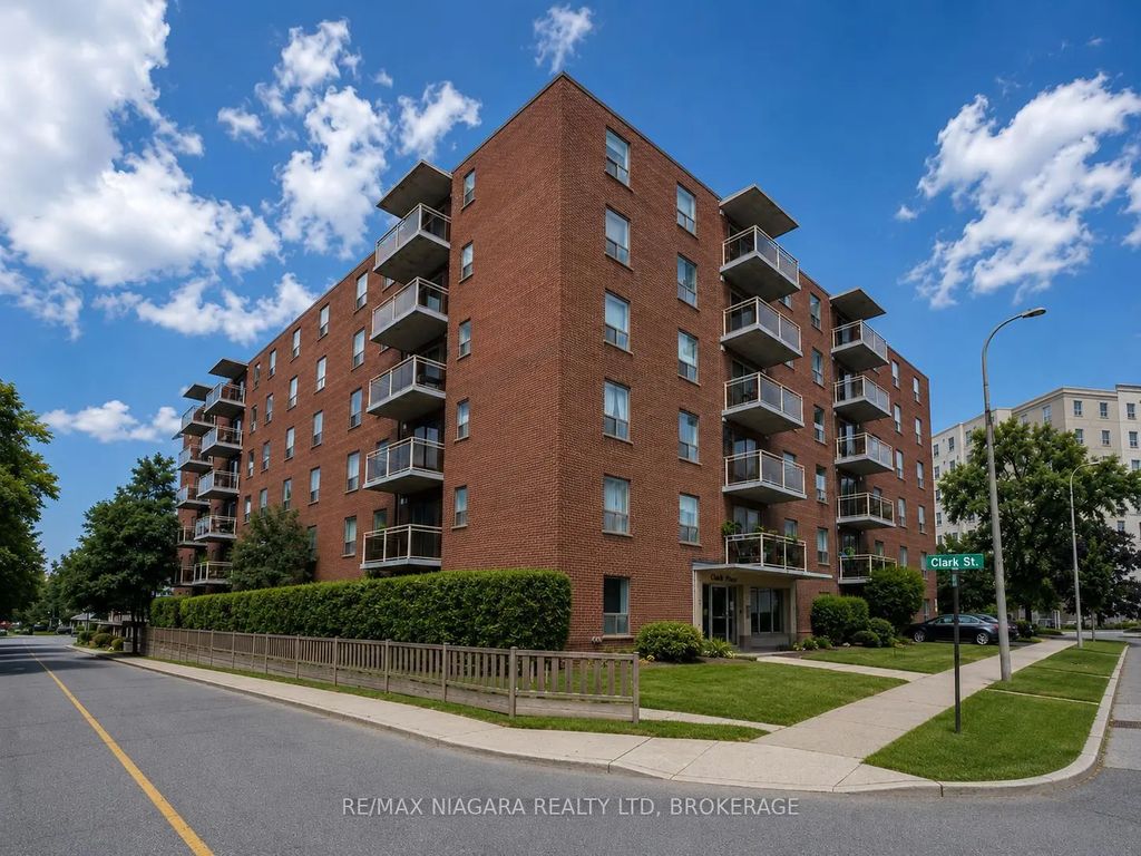 99 Church Street 105, St. Catharines