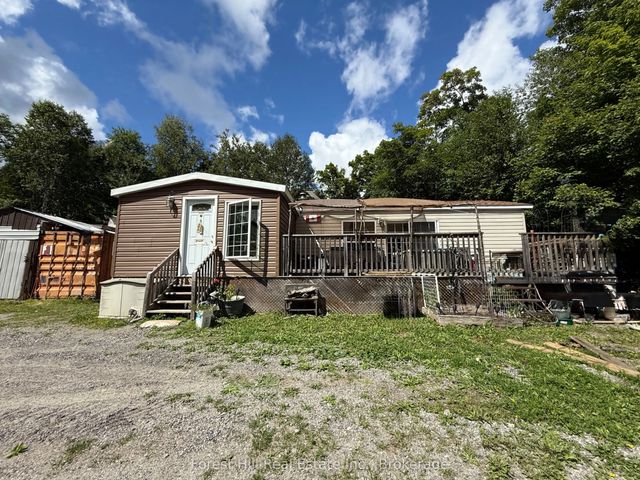 10415 522 Highway, Parry Sound Remote Area