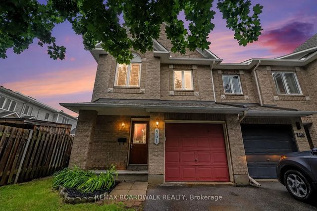 561 Aquaview Drive, Orleans - Cumberland and Area