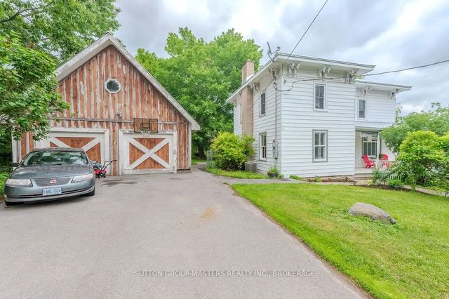 27 West Street W, Stone Mills