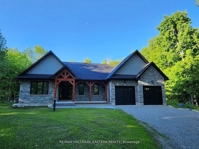 11 Maplewood Court, Trent Lakes