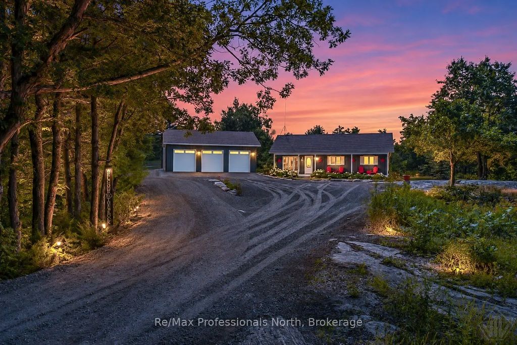891 Peninsula Road, Gravenhurst