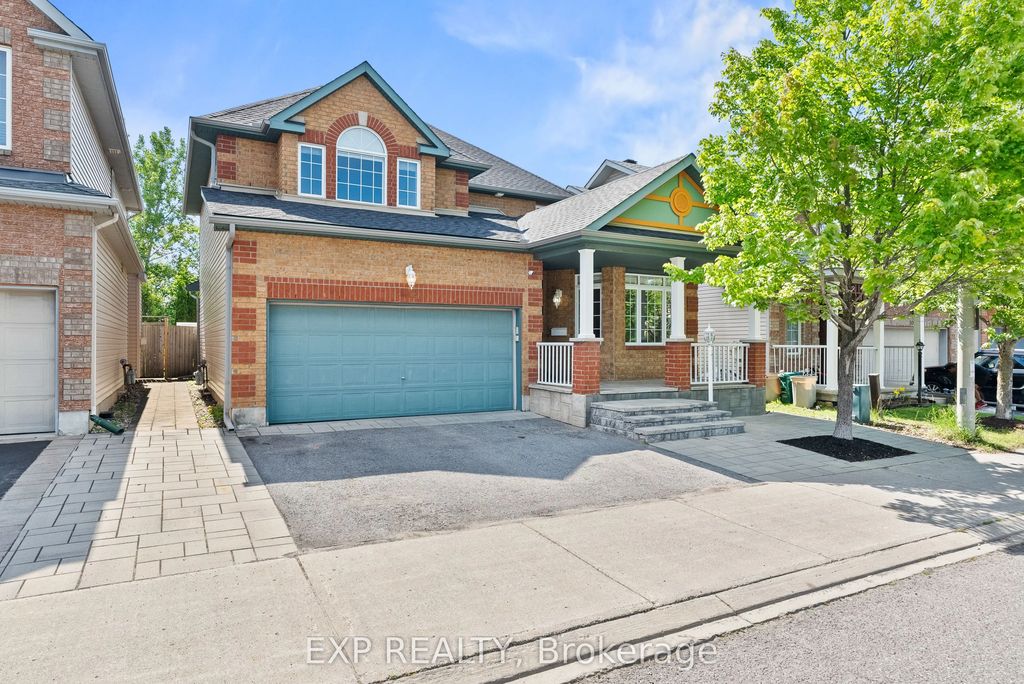 112 Redcliff Avenue, Barrhaven