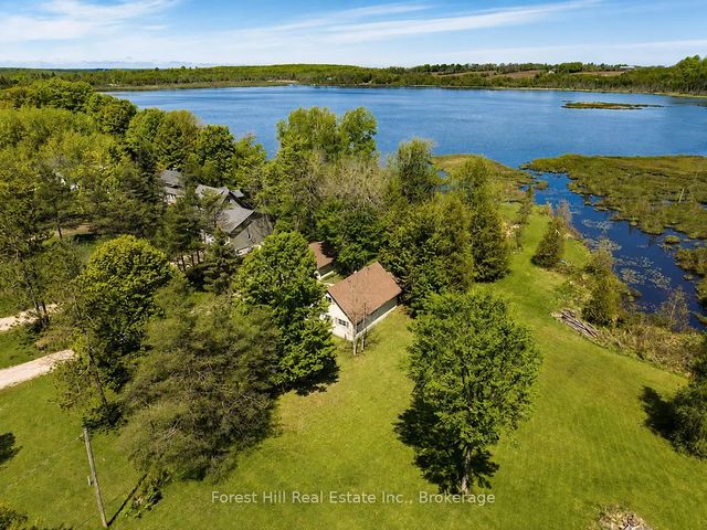 523583 12 Concession, West Grey