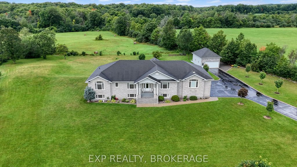 3081 Latimer Road, Frontenac