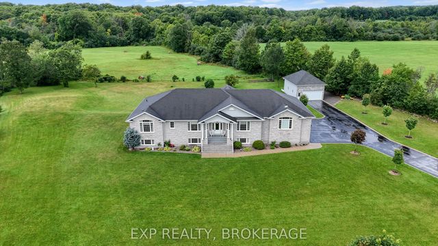 3081 Latimer Road, Frontenac