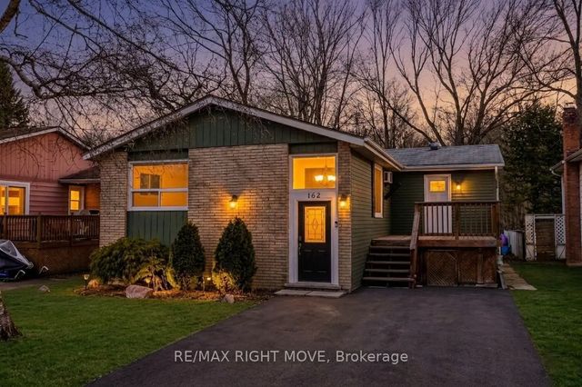 162 Pratt Crescent, Gravenhurst