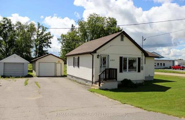 502 Atwood Avenue, Rainy River