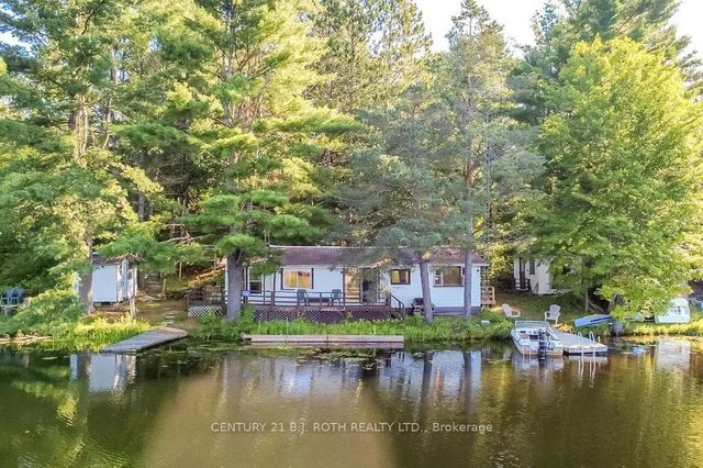 11107 Devils Lake Road, Minden Hills