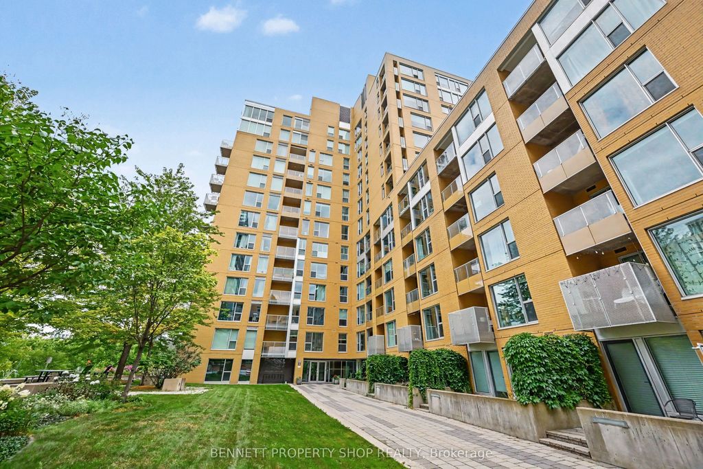 250 Lett Street 1304, West Centre Town