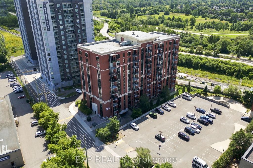 555 Anand Private 109, Billings Bridge - Riverside Park and Area