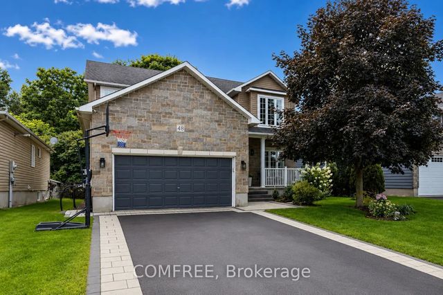 48 Station Trail, Russell
