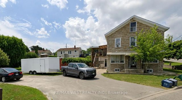 55 John Street N, Thorold