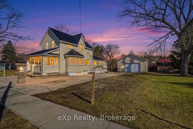 192 William Street W, North Middlesex