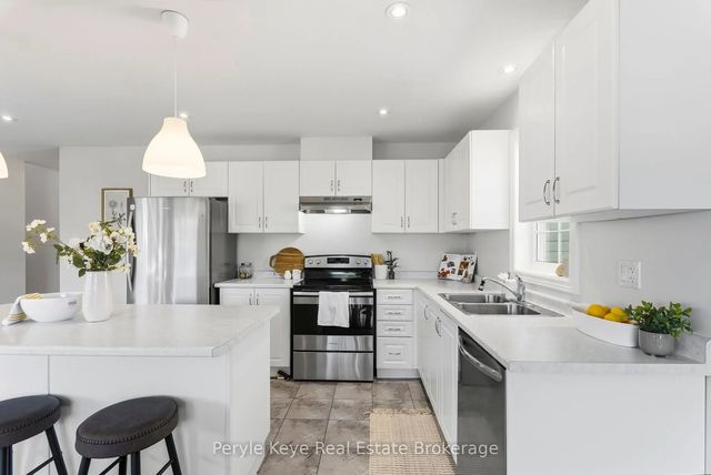 81 Douglas Drive, Bracebridge