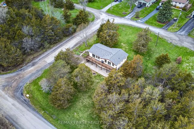 8 Sunrise Court, Prince Edward County