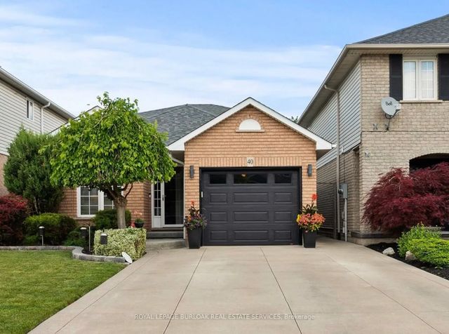 40 Bridgette Drive, Hamilton