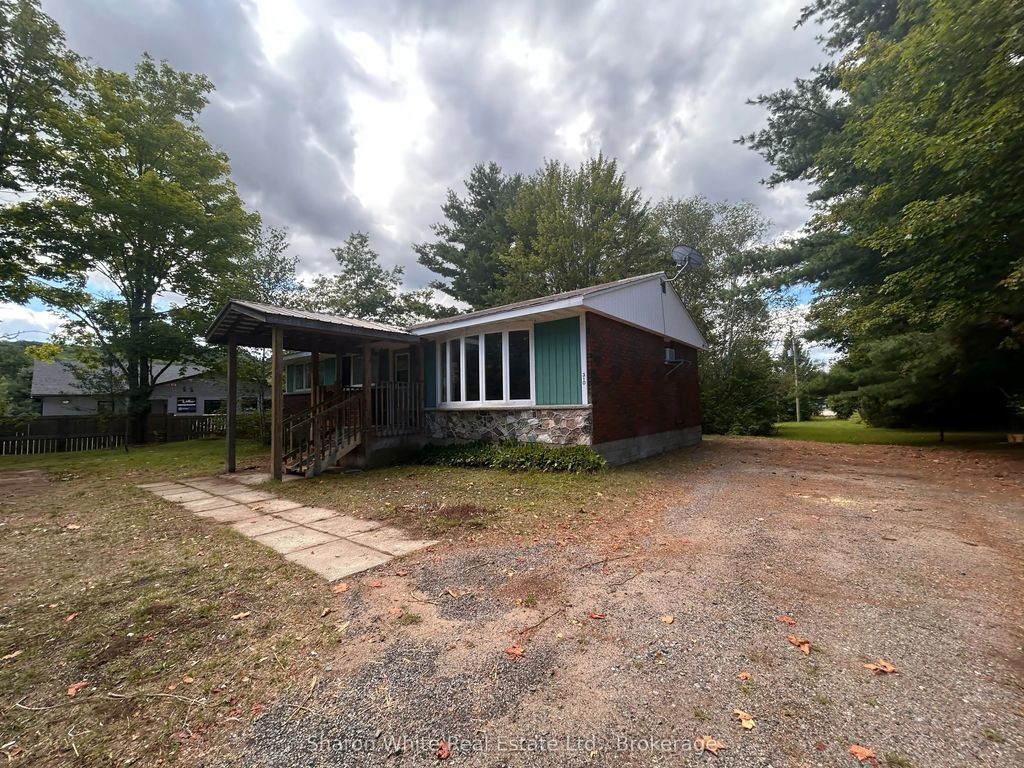 310 Hastings Street N, Bancroft