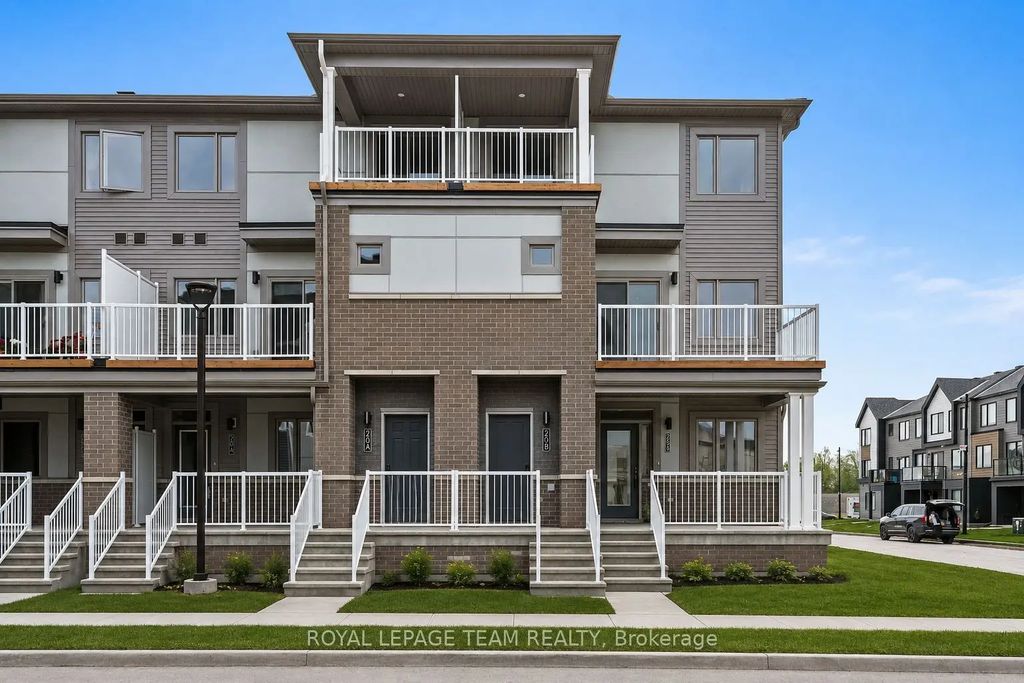 2031 Blossite Private, Barrhaven