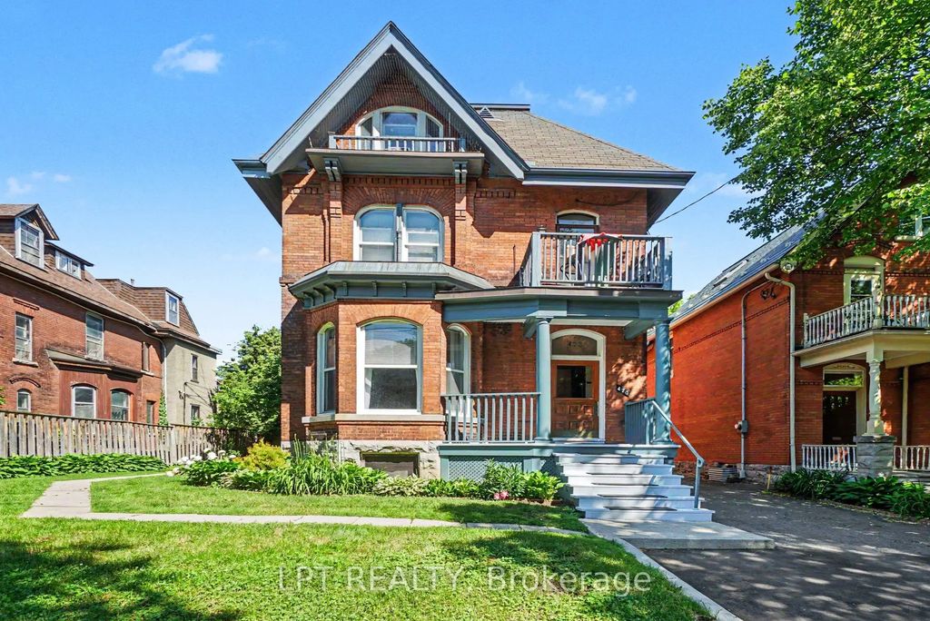 475 Maclaren Street, Ottawa Centre