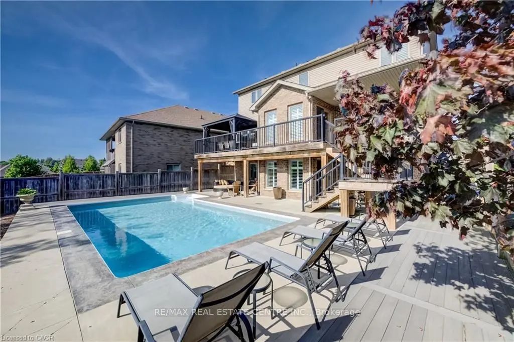 135 Gerber Meadows Drive, Wellesley