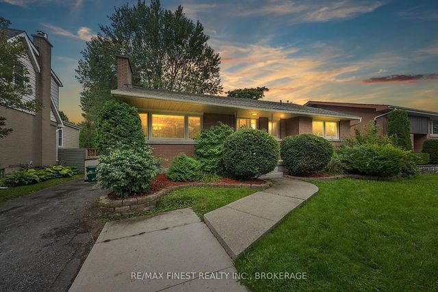 140a Liddell Crescent, Kingston