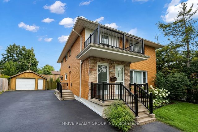 1023 Eagle Drive Upper, London South