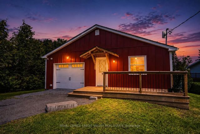 8 Ewen Street, Kawartha Lakes